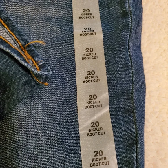 Old navy Kicker Boot cut jeans. Size 20.   NWT - Picture 2 of 12
